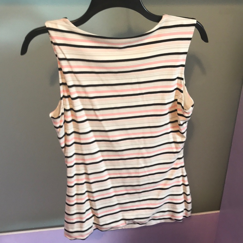 White House Black Market shirt! Size small! - Picture 2 of 6